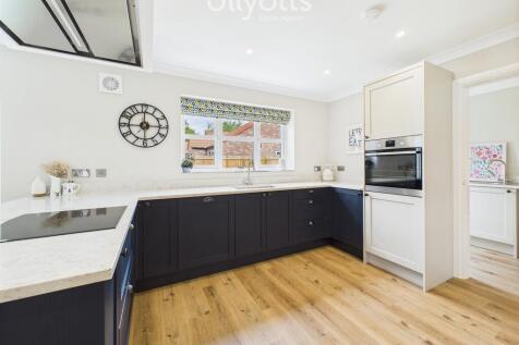 Kitchen styling