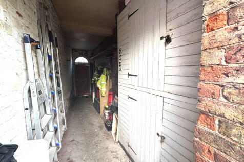 Side Passage