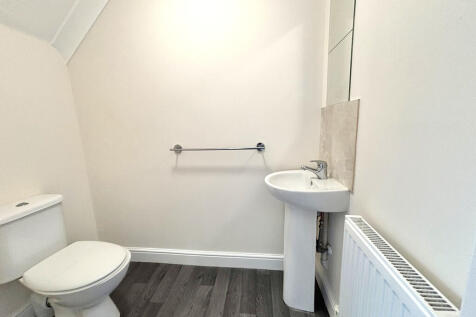 Cloakroom/WC