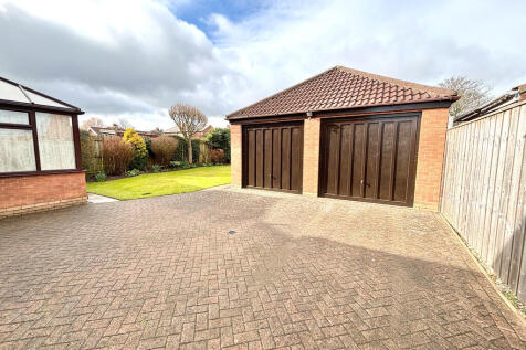 Double Garage