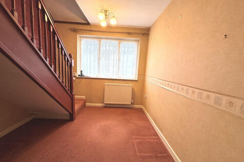 Bedroom 2/Dining ...
