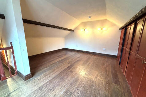 First Floor Bedro...