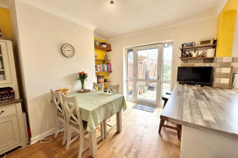 Day Room/Kitchen