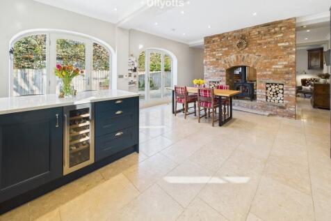 Open plan kitchen...