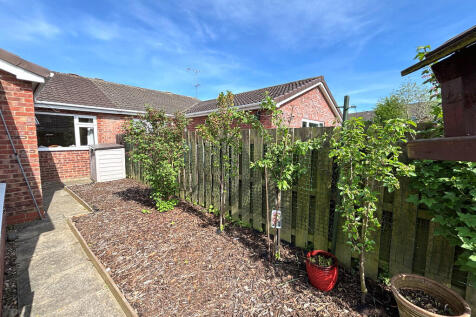 Garden side