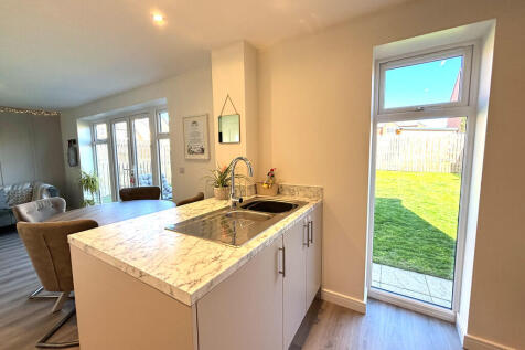 Day Room/Kitchen