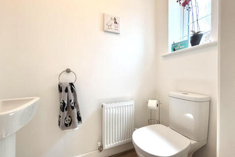 Cloakroom/WC