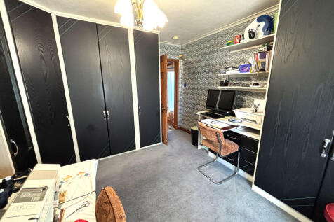 Study/Bedroom
