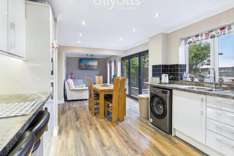 Dayroom/Kitchen