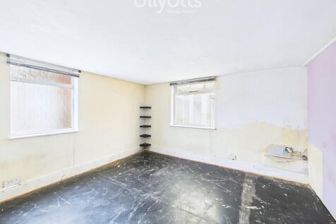 Ground floor bedr...