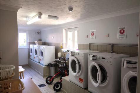 Communal laundry ...