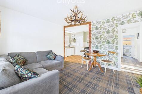 Sitting Room or D...