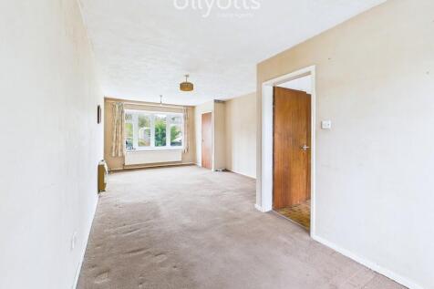 Lounge/Dining Are...