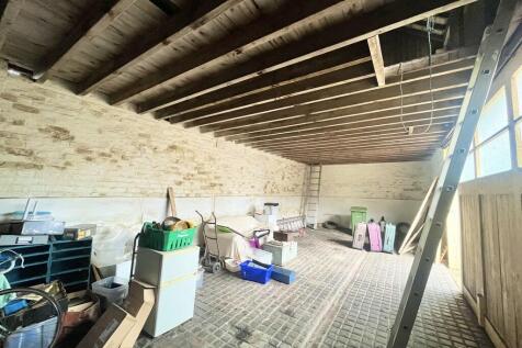 Outbuilding