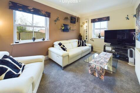 Bedroom 5 / Snug