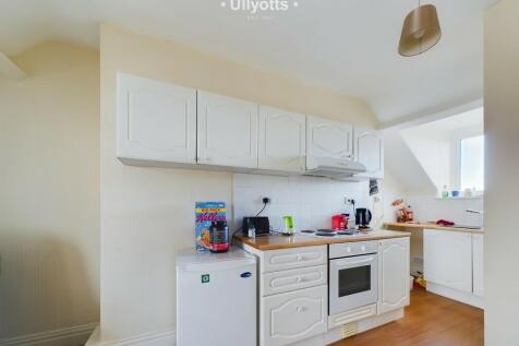 Flat 3 Kitchen