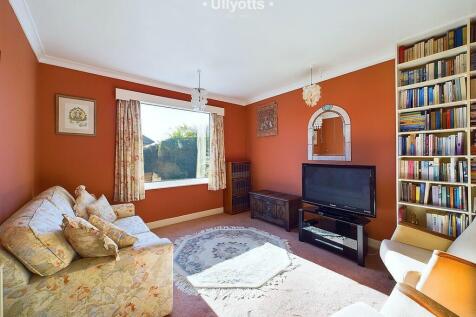 Sitting Room / Be...