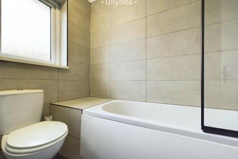 Cottage Bathroom