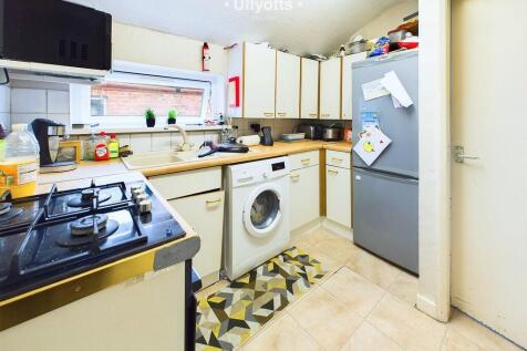 Flat 2 Kitchen