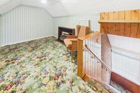 Bedroom 3 / Loft ...