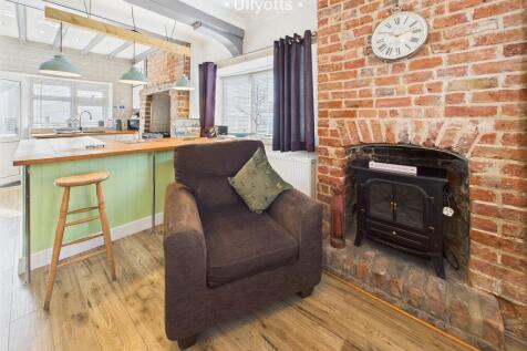 Feature Fireplace