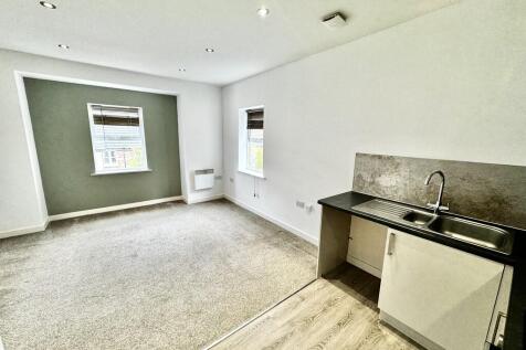 Lounge / Kitchen