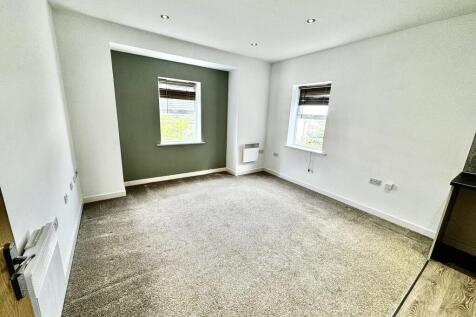 Lounge / Kitchen