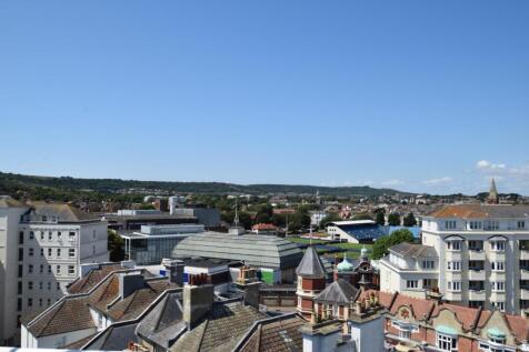 Communal Roof Terrace