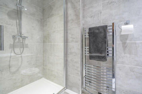 Ensuite Shower Ro...