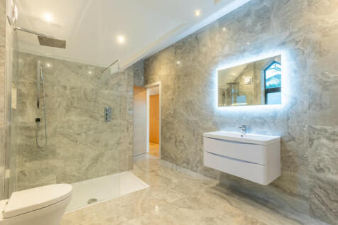 En-Suite Bathroom...