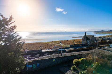Views towards Mor...