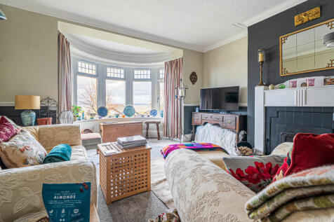 Open Plan Lounge