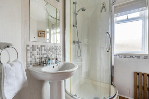 En-Suite Shower R...