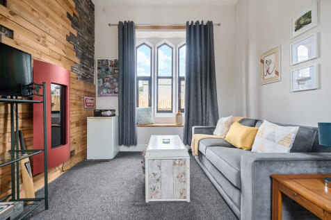 Sitting Room/Bedr...