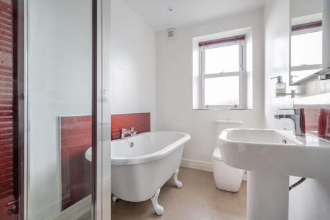 First Floor Bathr...
