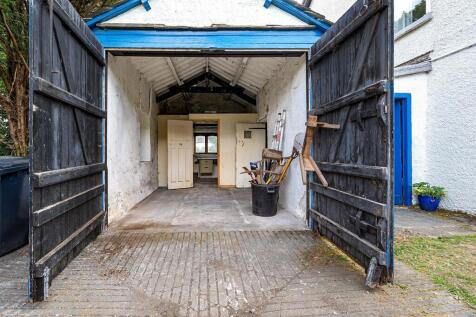 Coach House