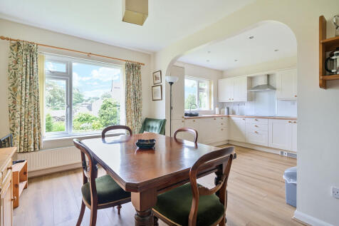 Kitchen / Dining ...