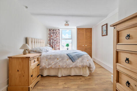 Flat - Bedroom