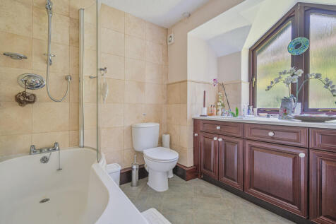First Floor Bathr...