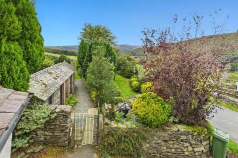 Garden from Bedro...