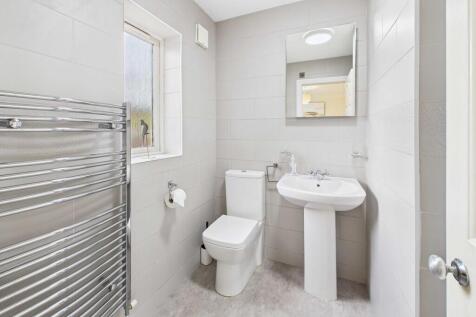 En-Suite Shower R...