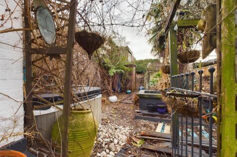 Property Image 8