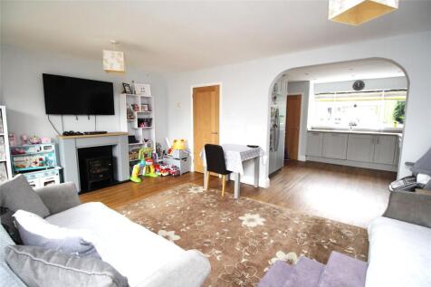 Living/ Kitchen