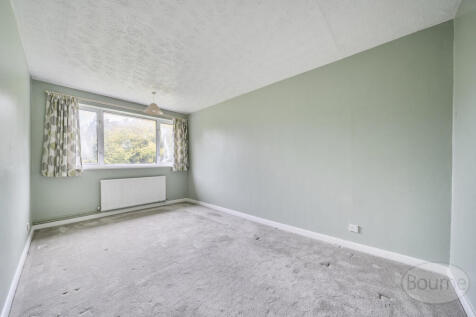 ac5744b7-4efb-4e9...