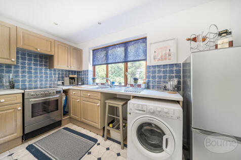 dcc7c99e-c6b3-405...