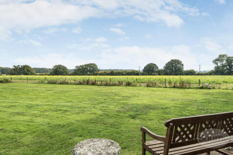 9aaf79a4-372c-475...