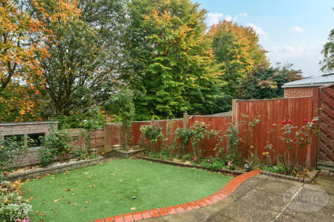 b0717678-3f46-454...