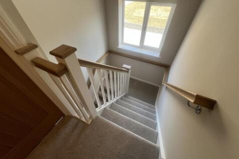 6 - Stairs.jpg