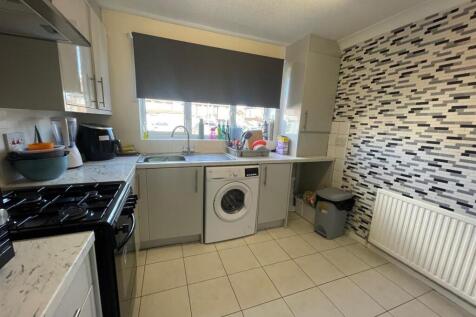 Kitchen 3 - Copy.jpg