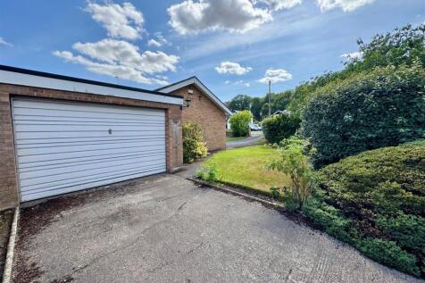 34-36 Elveley Drive j.jpg
